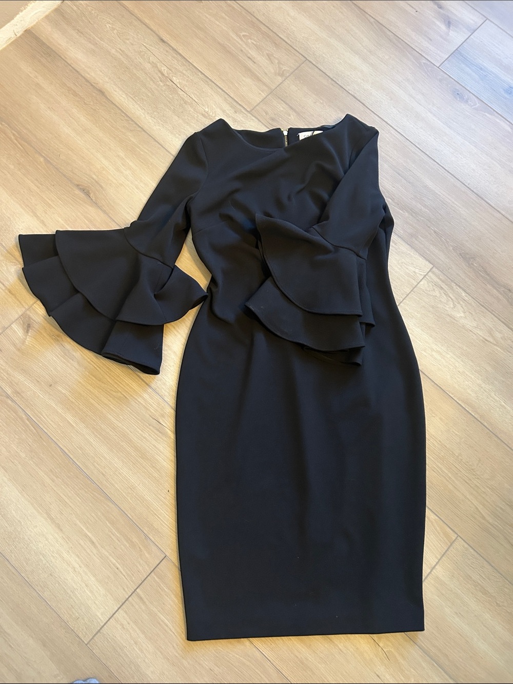 Calvin Klein Black Long-Sleeve Ruffle-Sleeve Sheath Dress